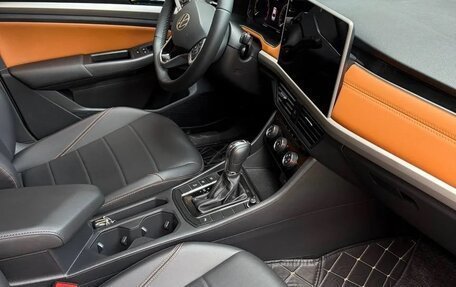 Volkswagen Bora, 2022 год, 1 460 000 рублей, 7 фотография