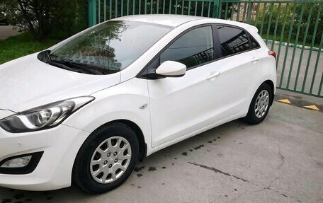 Hyundai i30 II рестайлинг, 2013 год, 1 050 000 рублей, 4 фотография