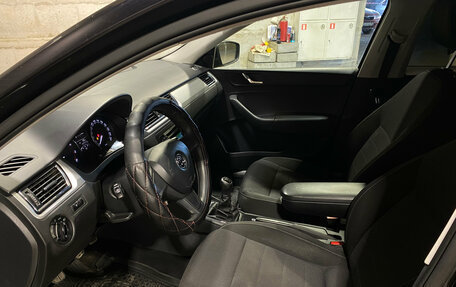 Skoda Rapid I, 2014 год, 700 000 рублей, 4 фотография
