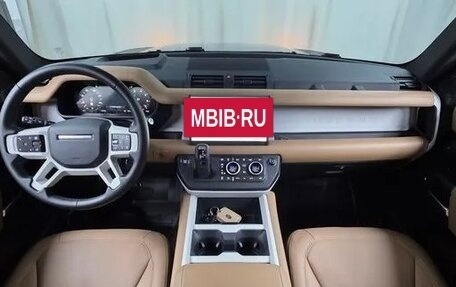 Land Rover Defender II, 2025 год, 8 920 000 рублей, 4 фотография