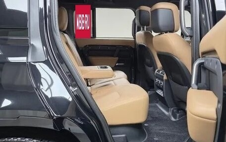 Land Rover Defender II, 2025 год, 8 920 000 рублей, 15 фотография