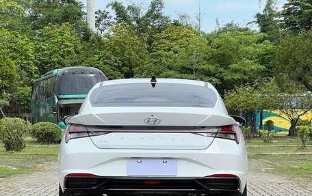 Hyundai Elantra, 2022 год, 1 268 000 рублей, 5 фотография