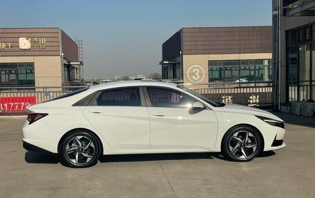 Hyundai Elantra, 2022 год, 1 291 000 рублей, 4 фотография