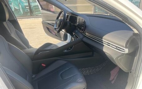 Hyundai Elantra, 2022 год, 1 291 000 рублей, 11 фотография
