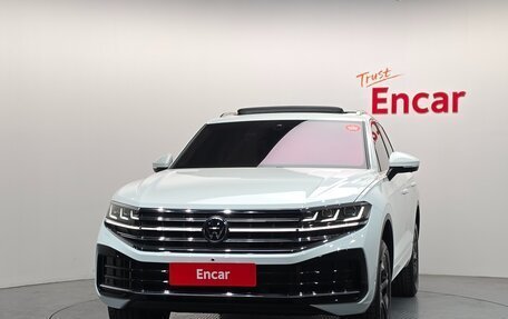Volkswagen Touareg III, 2024 год, 8 830 000 рублей, 3 фотография