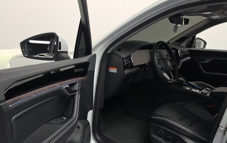 Volkswagen Touareg III, 2024 год, 8 830 000 рублей, 13 фотография