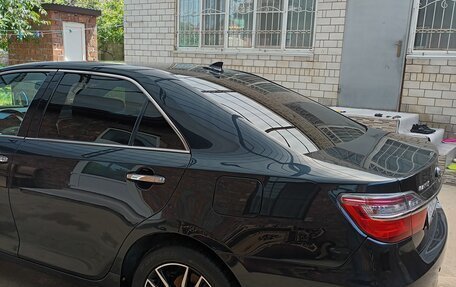 Toyota Camry, 2018 год, 2 050 000 рублей, 4 фотография
