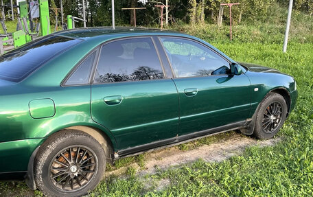 Audi A4, 1999 год, 250 000 рублей, 3 фотография