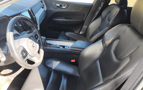 Volvo XC60 II, 2020 год, 3 900 000 рублей, 8 фотография