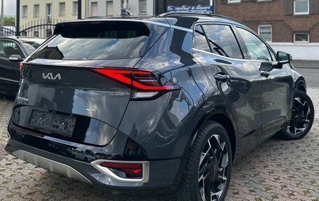 KIA Sportage IV рестайлинг, 2023 год, 2 600 000 рублей, 3 фотография