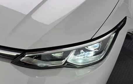 Volkswagen Golf VIII, 2022 год, 2 359 000 рублей, 9 фотография