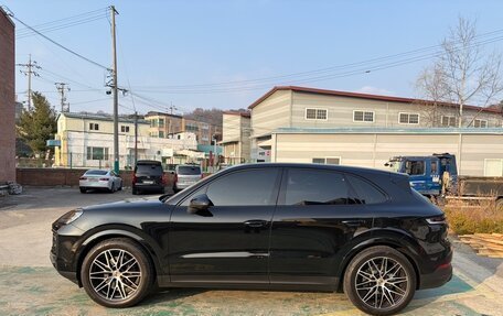 Porsche Cayenne III, 2025 год, 15 771 000 рублей, 3 фотография