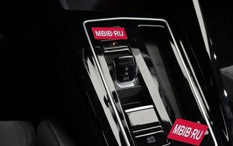 Volkswagen Golf VIII, 2022 год, 2 359 000 рублей, 11 фотография