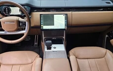 Land Rover Range Rover IV рестайлинг, 2025 год, 22 623 000 рублей, 5 фотография