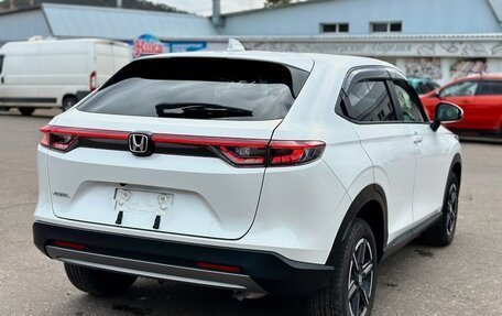 Honda Vezel, 2022 год, 1 740 000 рублей, 6 фотография