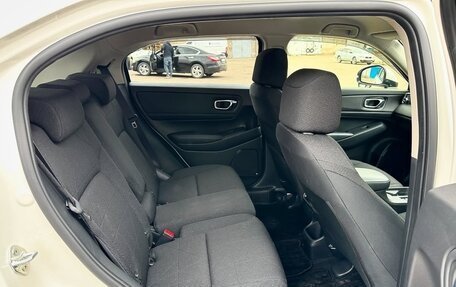 Honda Vezel, 2022 год, 1 740 000 рублей, 18 фотография