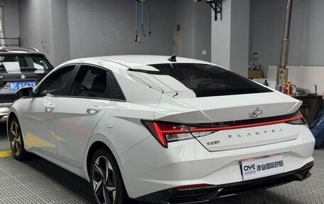 Hyundai Elantra, 2022 год, 1 345 000 рублей, 6 фотография