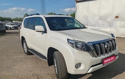 Toyota Land Cruiser Prado 150 рестайлинг 2, 2015 год, 4 900 000 рублей, 1 фотография