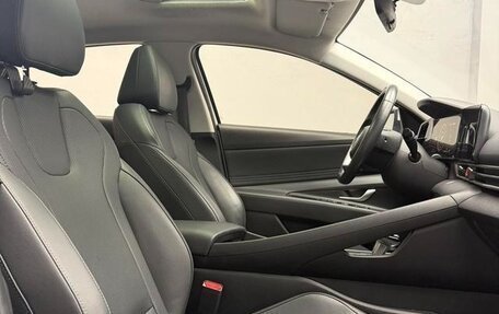 Hyundai Elantra, 2022 год, 1 345 000 рублей, 11 фотография