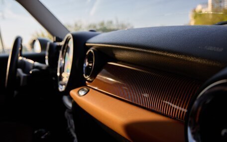 MINI Hatch, 2010 год, 1 350 000 рублей, 22 фотография