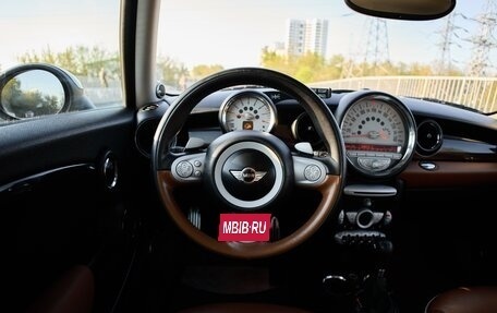MINI Hatch, 2010 год, 1 350 000 рублей, 21 фотография