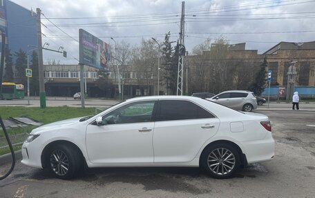 Toyota Camry, 2016 год, 2 600 000 рублей, 2 фотография