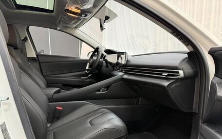 Hyundai Elantra, 2022 год, 1 236 000 рублей, 10 фотография
