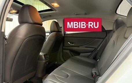 Hyundai Elantra, 2022 год, 1 236 000 рублей, 11 фотография