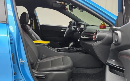 Chevrolet Trax, 2025 год, 1 790 000 рублей, 9 фотография