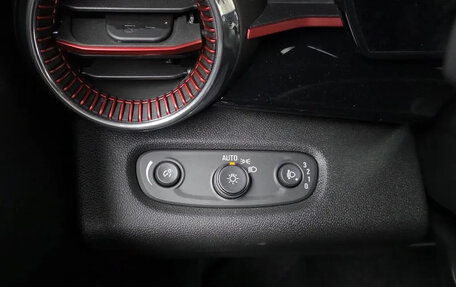 Chevrolet Trax, 2025 год, 1 790 000 рублей, 16 фотография
