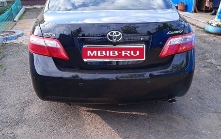 Toyota Camry, 2008 год, 970 000 рублей, 2 фотография