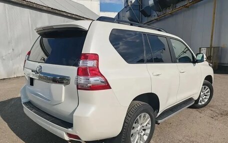 Toyota Land Cruiser Prado 150 рестайлинг 2, 2015 год, 4 900 000 рублей, 4 фотография
