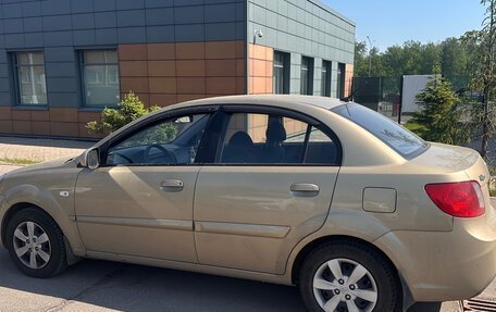 KIA Rio II, 2011 год, 630 000 рублей, 3 фотография