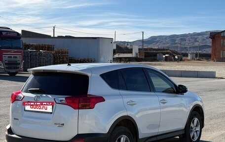 Toyota RAV4, 2013 год, 1 580 000 рублей, 7 фотография