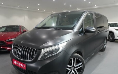 Mercedes-Benz V-Класс, 2019 год, 3 990 000 рублей, 1 фотография