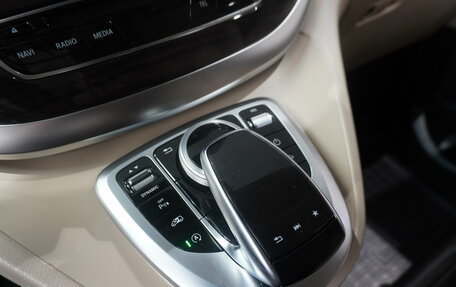 Mercedes-Benz V-Класс, 2019 год, 3 990 000 рублей, 19 фотография