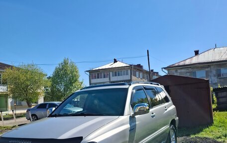 Toyota Highlander III, 2001 год, 1 444 000 рублей, 1 фотография