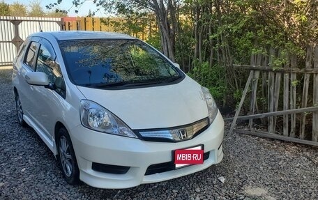 Honda Fit Shuttle I рестайлинг, 2012 год, 900 000 рублей, 1 фотография