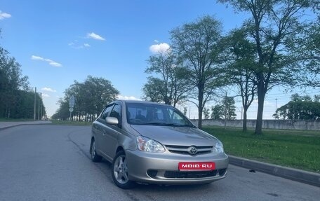 Toyota Platz, 2004 год, 345 000 рублей, 1 фотография