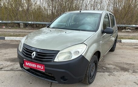 Renault Sandero I, 2013 год, 295 000 рублей, 1 фотография