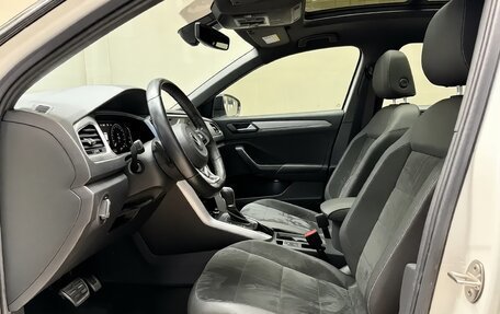 Volkswagen T-Roc I, 2023 год, 1 840 009 рублей, 10 фотография