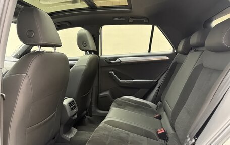 Volkswagen T-Roc I, 2023 год, 1 840 009 рублей, 16 фотография