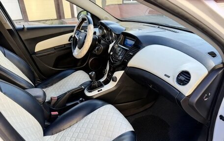 Chevrolet Cruze II, 2012 год, 535 000 рублей, 11 фотография