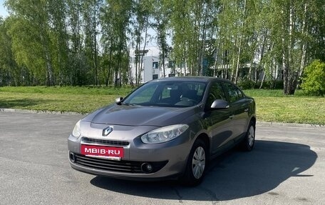 Renault Fluence I, 2012 год, 850 000 рублей, 2 фотография