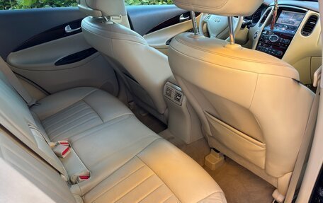 Infiniti QX50 I рестайлинг, 2013 год, 1 997 000 рублей, 17 фотография