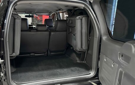 Toyota Land Cruiser Prado 120 рестайлинг, 2006 год, 2 230 000 рублей, 12 фотография