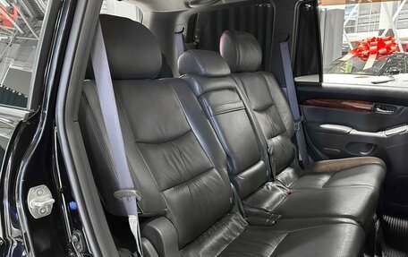 Toyota Land Cruiser Prado 120 рестайлинг, 2006 год, 2 230 000 рублей, 15 фотография
