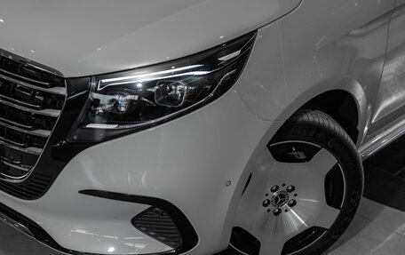 Mercedes-Benz V-Класс, 2026 год, 15 000 000 рублей, 9 фотография