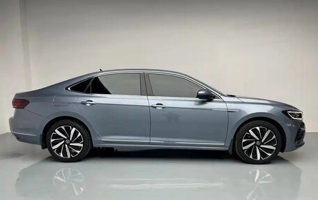 Volkswagen Passat CC, 2022 год, 3 750 000 рублей, 5 фотография