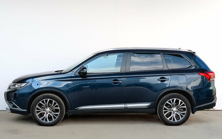Mitsubishi Outlander III рестайлинг 3, 2016 год, 2 100 000 рублей, 8 фотография